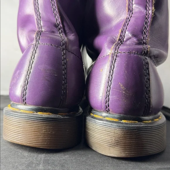 Vintage DOC MARTENS England Made Purple Lace-up Boots - Picture 9 of 16